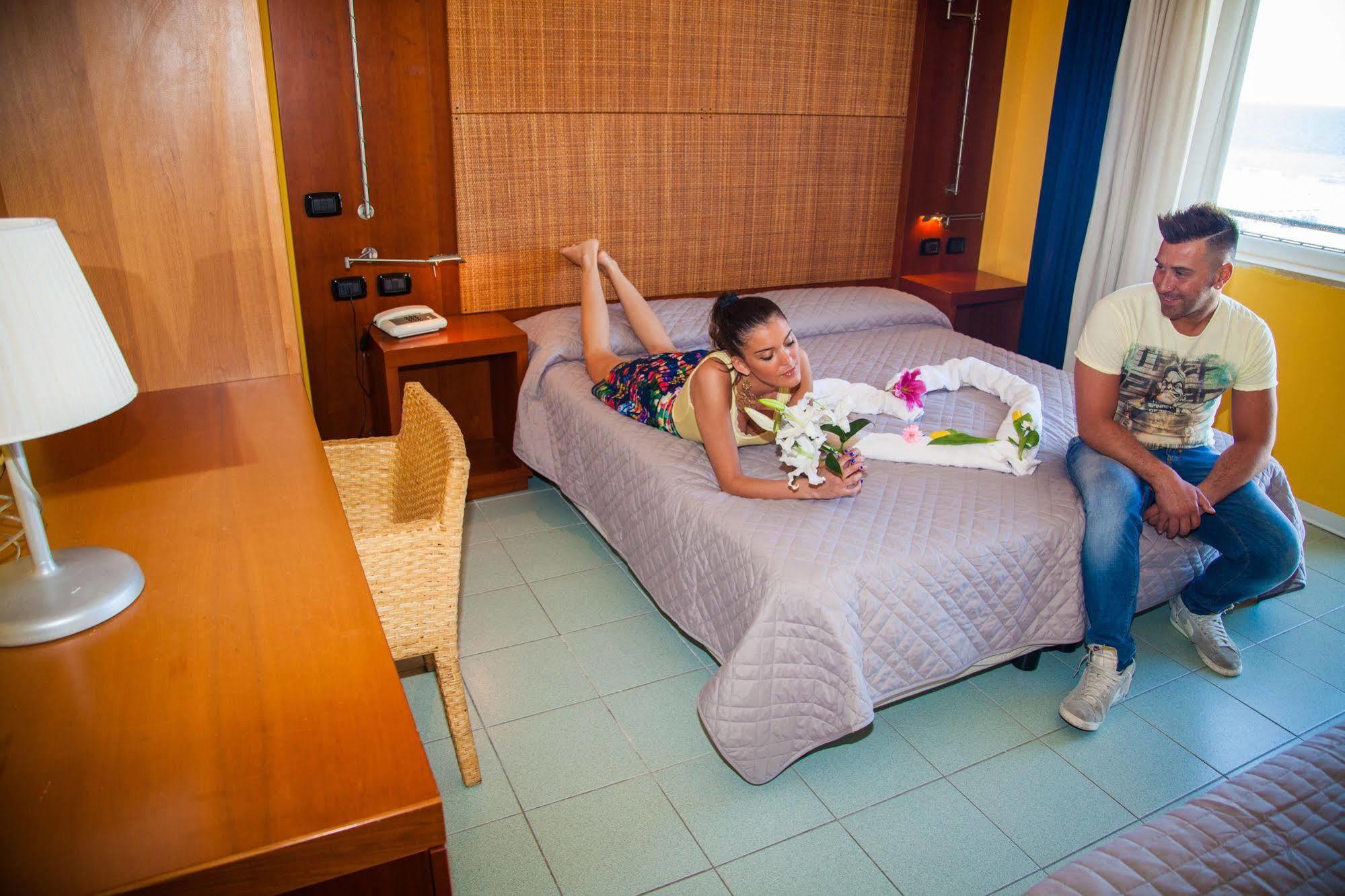 Hotel Park E Mobil Home Sottomarina Dış mekan fotoğraf